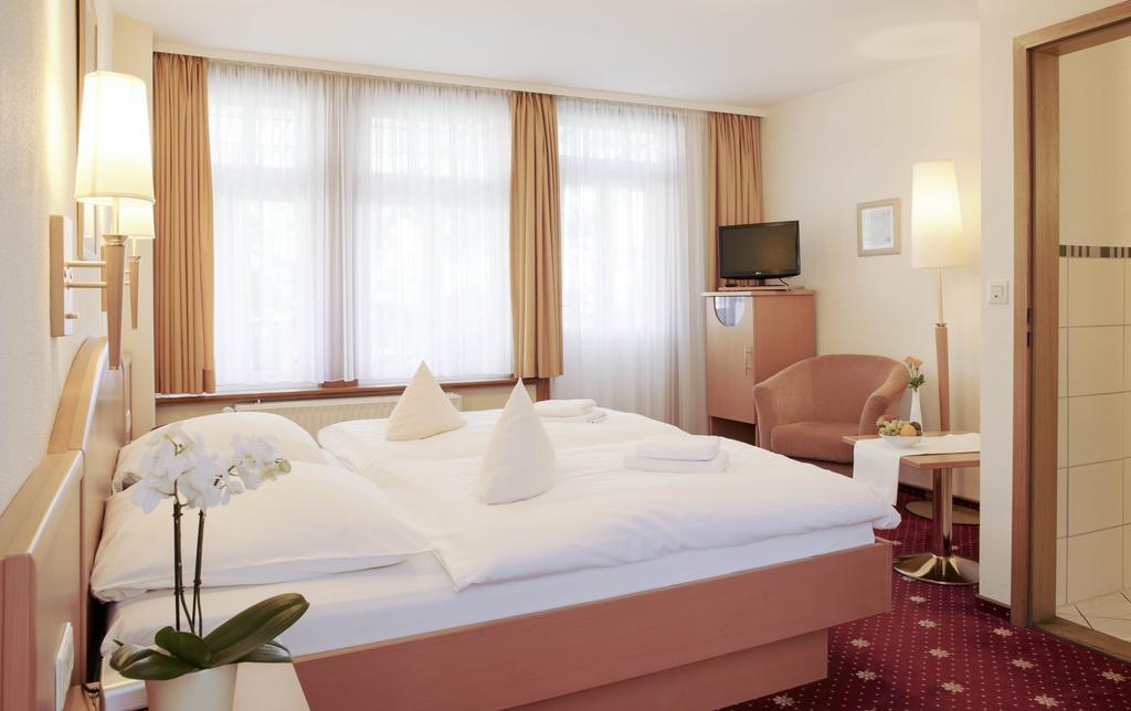 Ferien- Und Wellnesshotel Waldfrieden Hitzacker Quarto foto