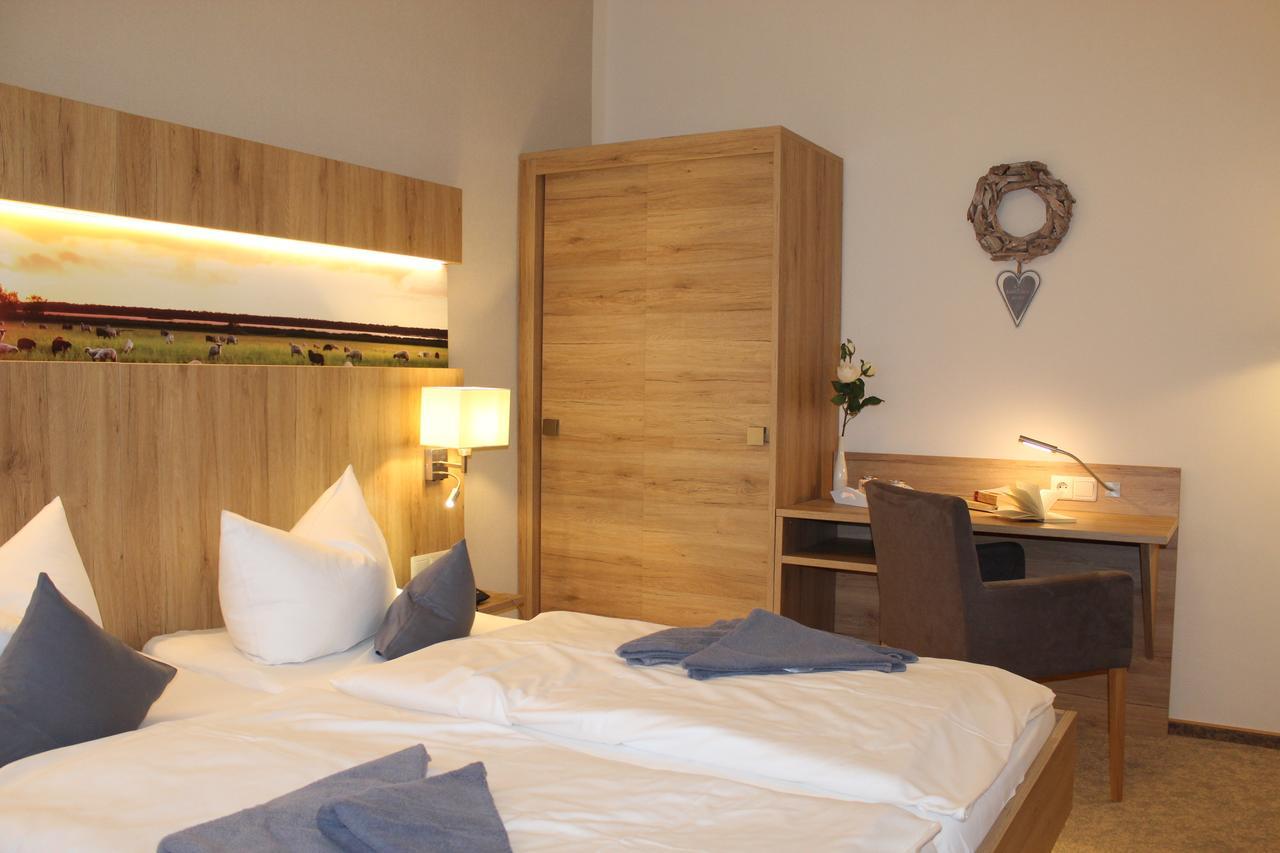 Ferien- Und Wellnesshotel Waldfrieden Hitzacker Exterior foto